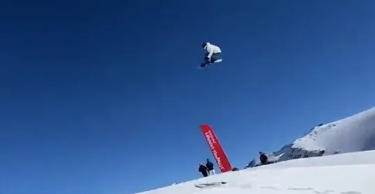 圖片來(lái)源：新體育網(wǎng)視頻截圖。