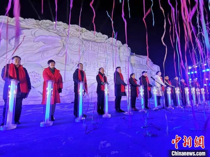 啟動(dòng)儀式現(xiàn)場(chǎng)?！≮w桂華 攝