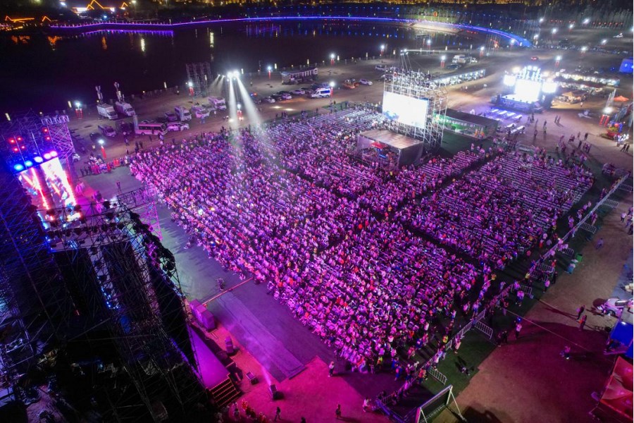 “如七而遇 相思烏?！边@場七夕主題音樂會甜出圈137.png