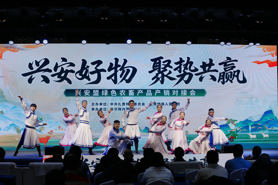 1768740706365985.jpg 14394599.jpg