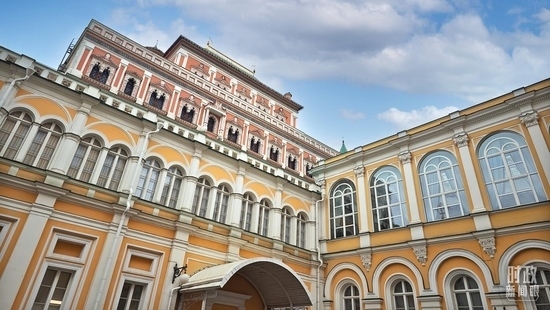  △當(dāng)?shù)貢r(shí)間3月21日，莫斯科，克里姆林宮。（總臺(tái)央廣記者潘毅拍攝）