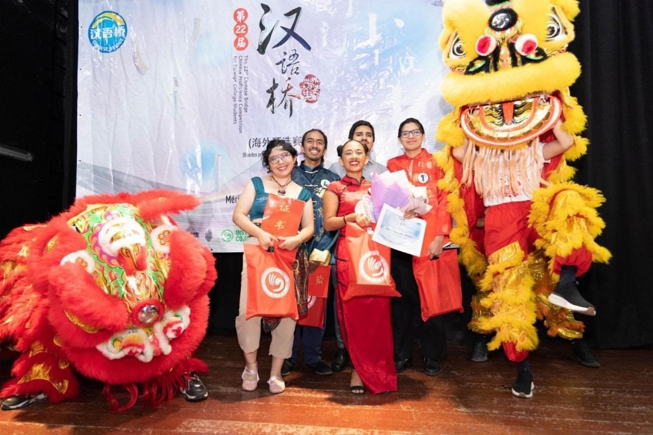 獲獎選手合影。尤卡坦自治大學(xué)孔子學(xué)院供圖