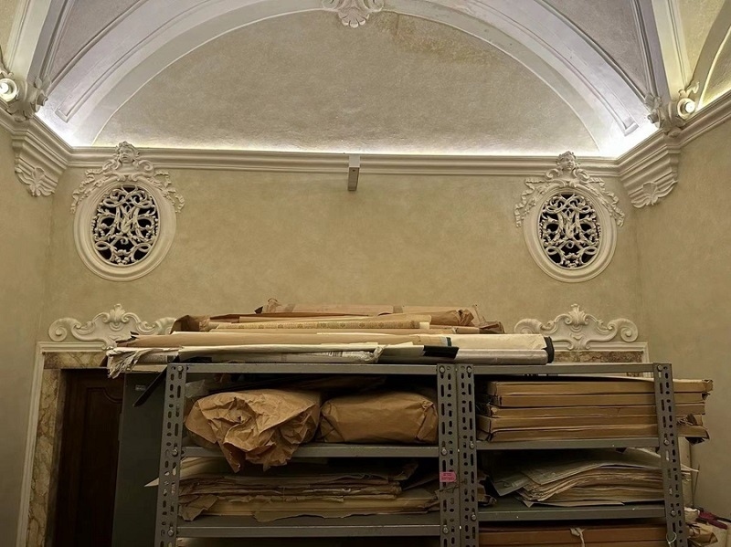 美第奇洛倫佐圖書館保存古籍。中藝國際供圖