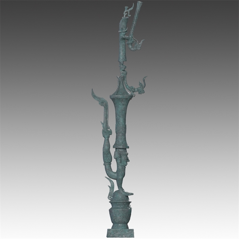 銅罍座倒立鳥足頂尊神像。四川省文物考古研究院供圖