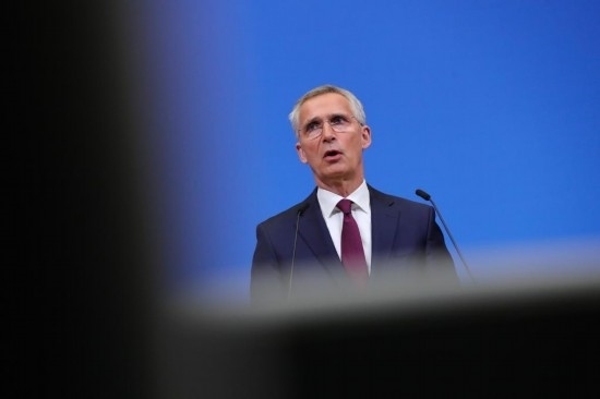 7月6日，在比利時布魯塞爾的北約總部，北約秘書長斯托爾滕貝格在會議后召開新聞發(fā)布會。新華社記者鄭煥松攝