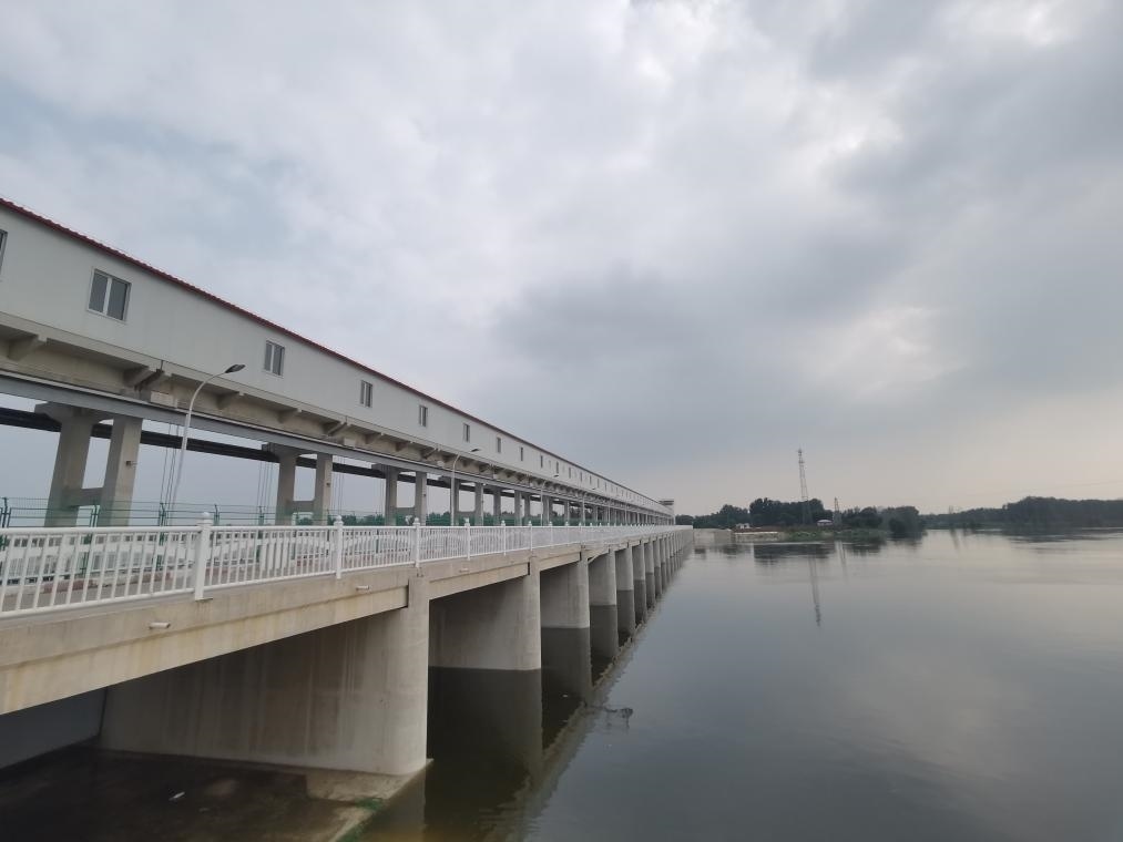 圖為獨流減河進洪南閘。新華社記者 劉惟真 攝