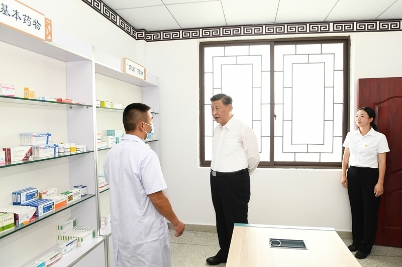 2022年6月8日，習近平總書記在四川眉山東坡區(qū)太和鎮(zhèn)永豐村考察。