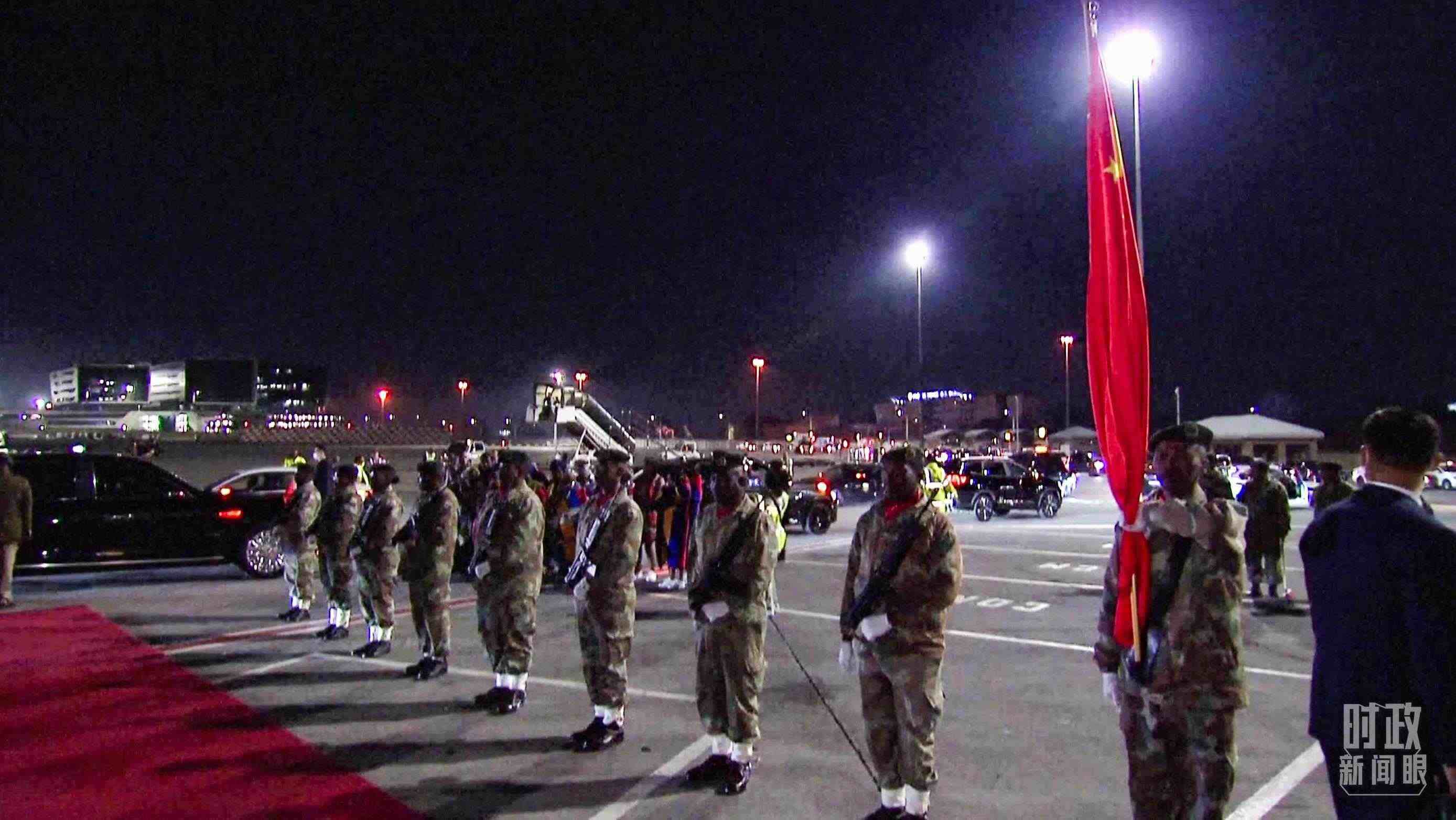 △機場現(xiàn)場的禮兵。