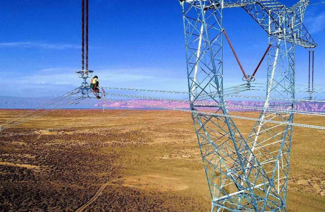 青豫直流。國網(wǎng)青海省電力公司供圖