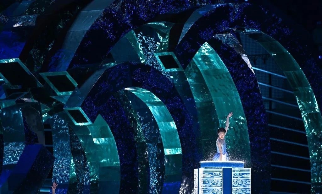 △9月23日，杭州第19屆亞洲運動會開幕式迎賓表演《水潤秋輝》。