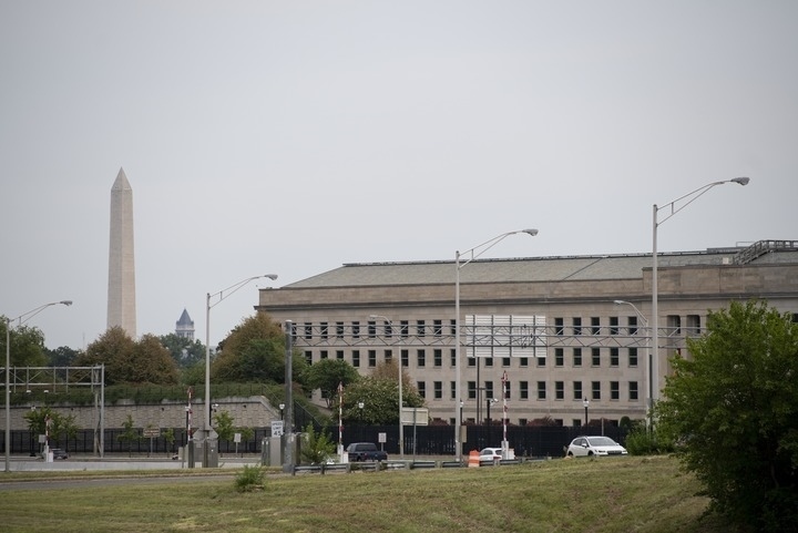 這是2021年8月3日在美國弗吉尼亞州阿靈頓拍攝的美國國防部所在地五角大樓。新華社記者劉杰攝