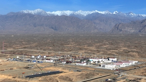 塔里木油田博孜天然氣處理廠。陳士兵 攝