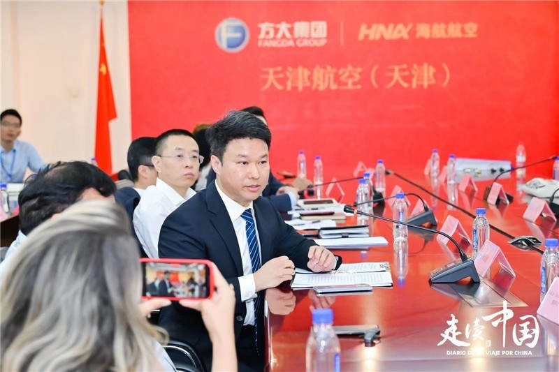 巴航工業(yè)大中華區(qū)商用飛機(jī)客戶支援經(jīng)理?xiàng)詈２?。主辦方供圖