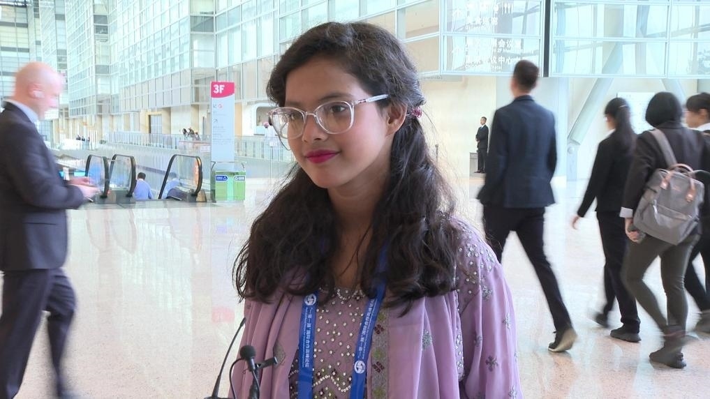 阿里法·沁在參加第三屆“一帶一路”國際合作高峰論壇民心相通專題論壇后接受記者采訪。