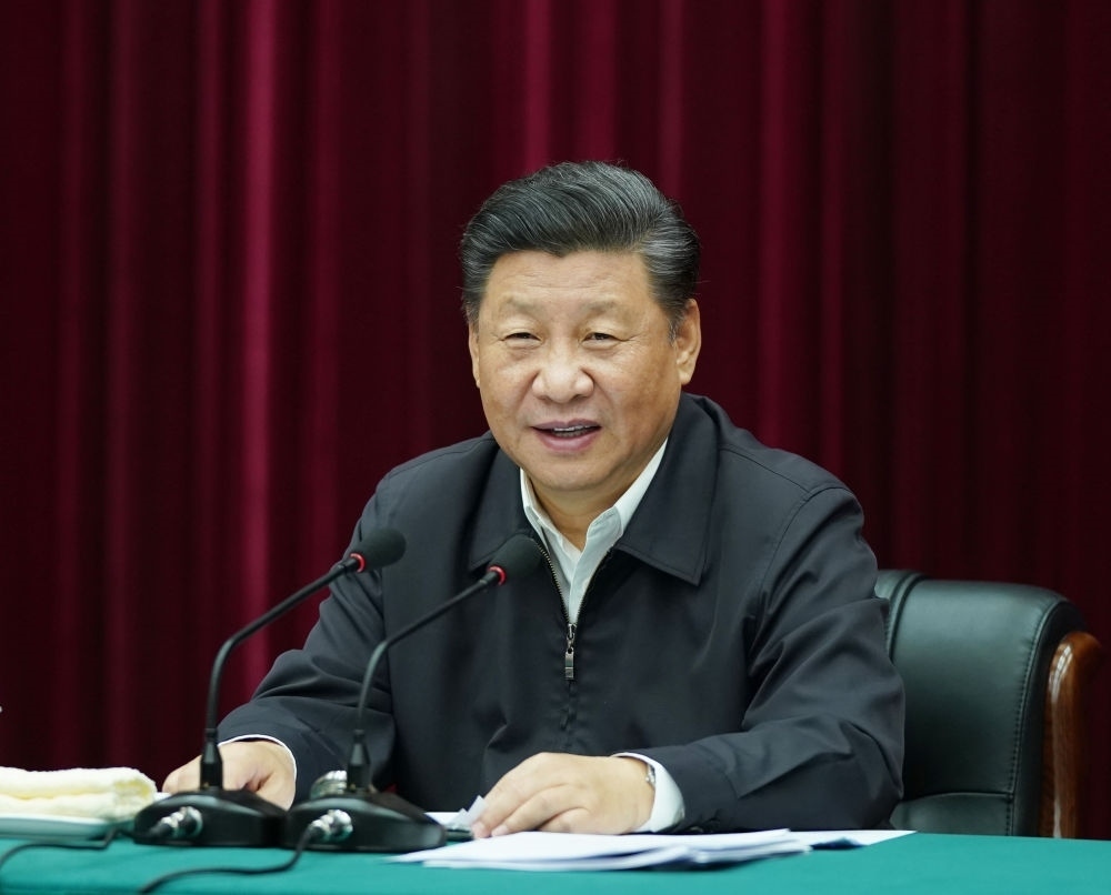 2019年9月18日上午，中共中央總書記、國家主席、中央軍委主席習(xí)近平在鄭州主持召開黃河流域生態(tài)保護(hù)和高質(zhì)量發(fā)展座談會并發(fā)表重要講話。新華社記者 謝環(huán)馳 攝