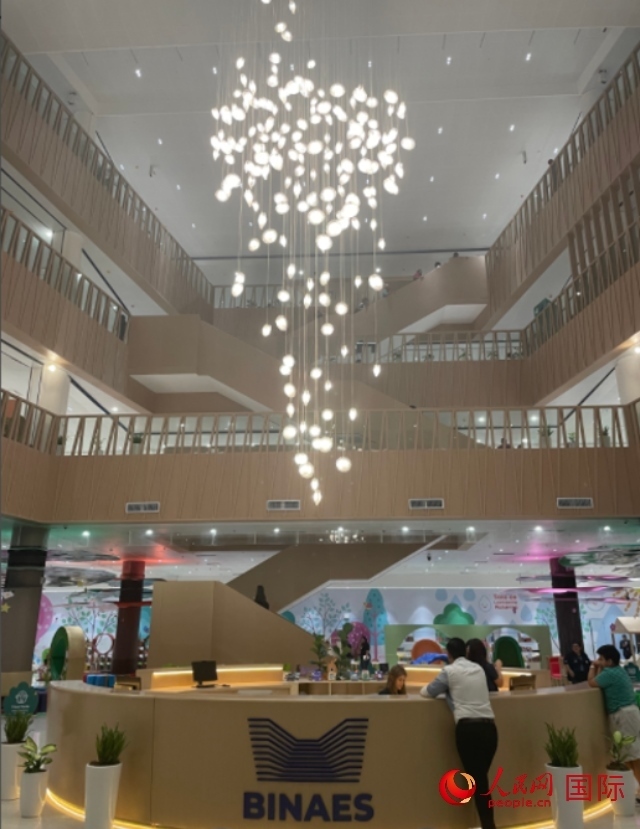 圖為中國援助薩爾瓦多國家圖書館內(nèi)景。 人民網(wǎng)記者 彭敏攝