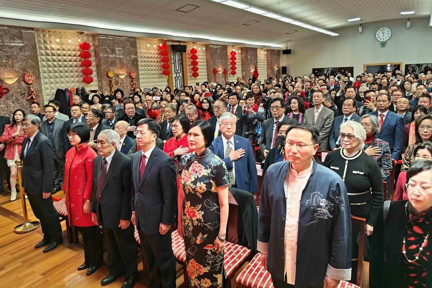 領(lǐng)區(qū)各州代表參加招待會。主辦方供圖