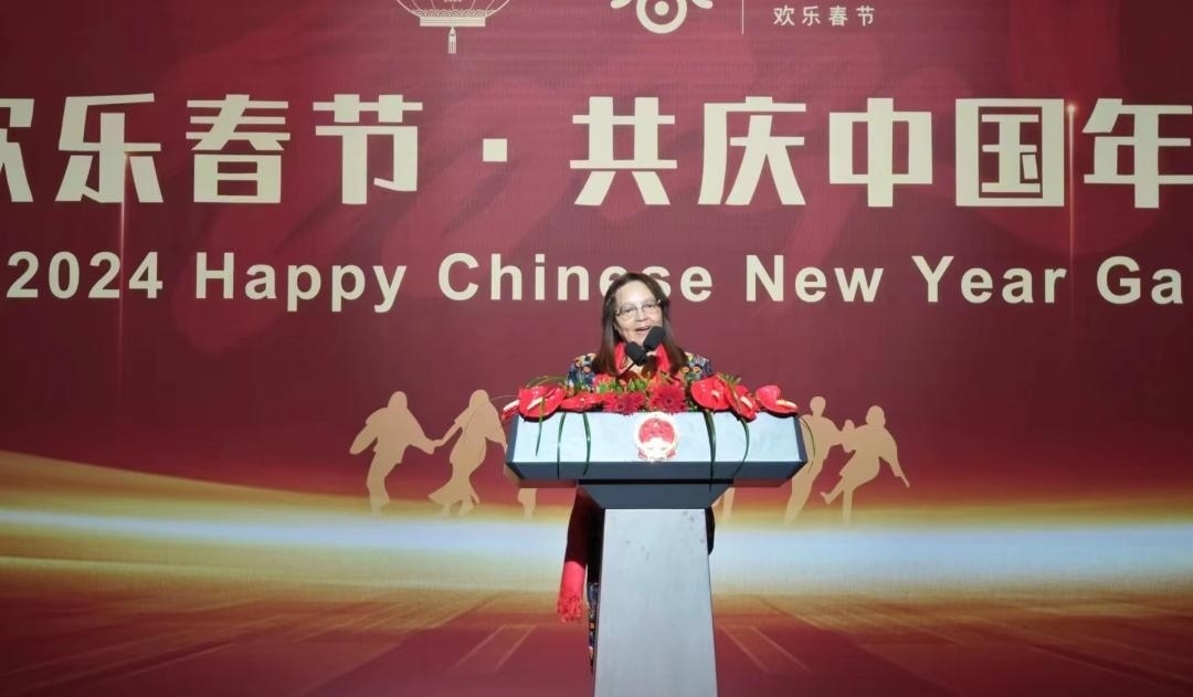 南非旅游部長(zhǎng)德利萊女士致辭。中國(guó)駐南非大使館供圖
