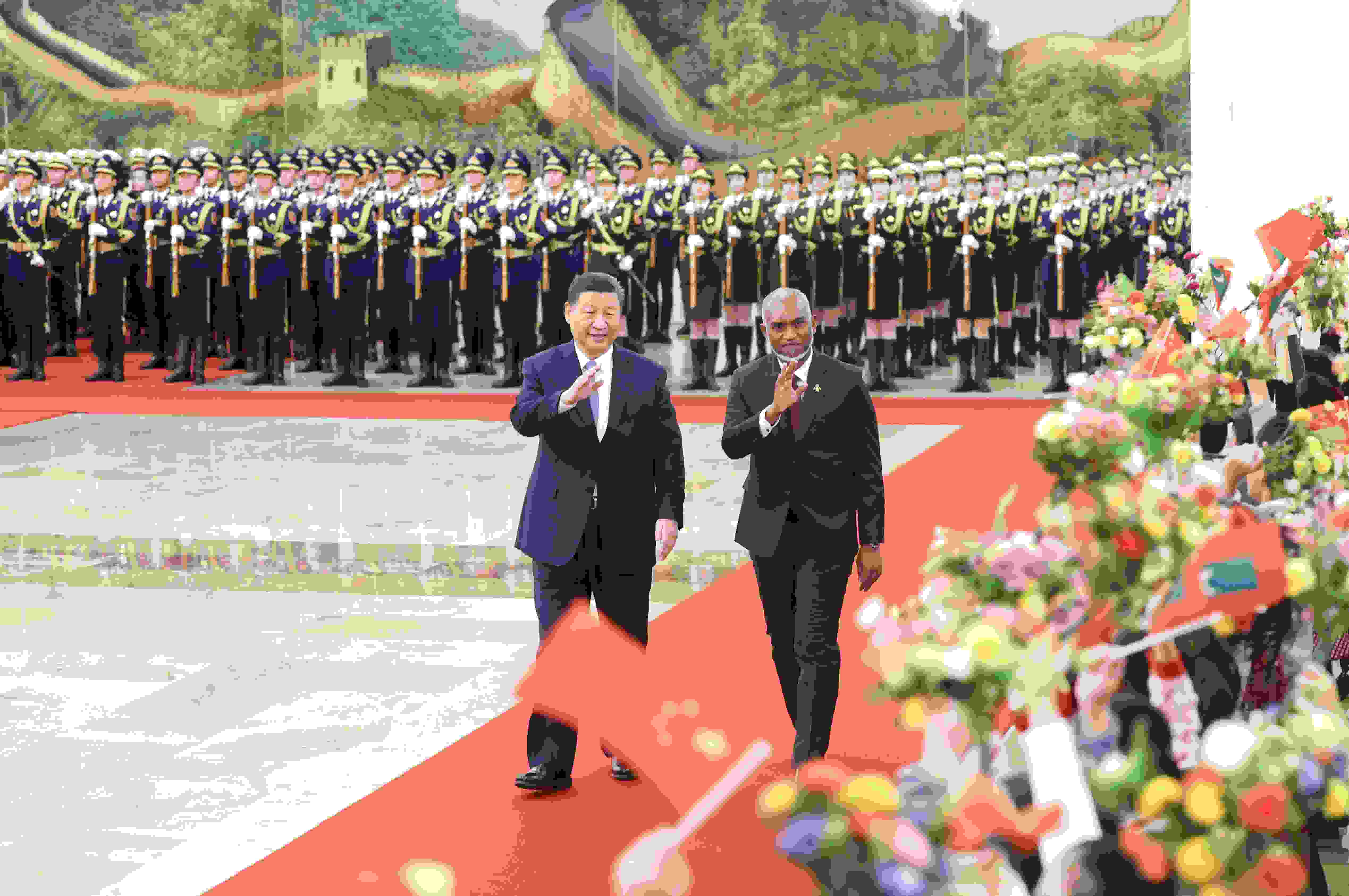 △2024年1月10日下午，國家主席習(xí)近平在北京人民大會(huì)堂同來華進(jìn)行國事訪問的馬爾代夫總統(tǒng)穆伊茲舉行會(huì)談。會(huì)談前，習(xí)近平主席在人民大會(huì)堂北大廳為穆伊茲總統(tǒng)舉行歡迎儀式。