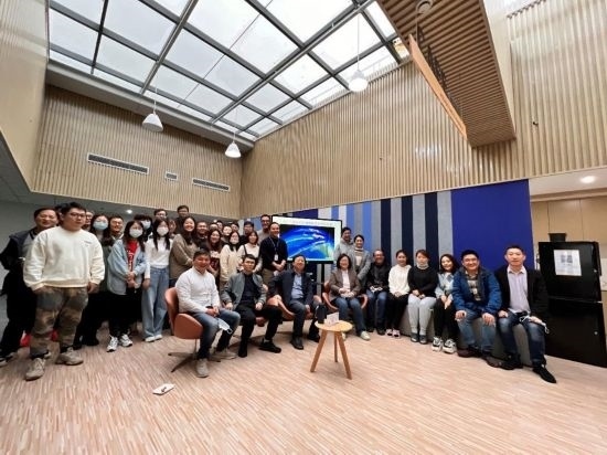 團隊歷史照片。（中國科學院上海光學精密機械研究所供圖）