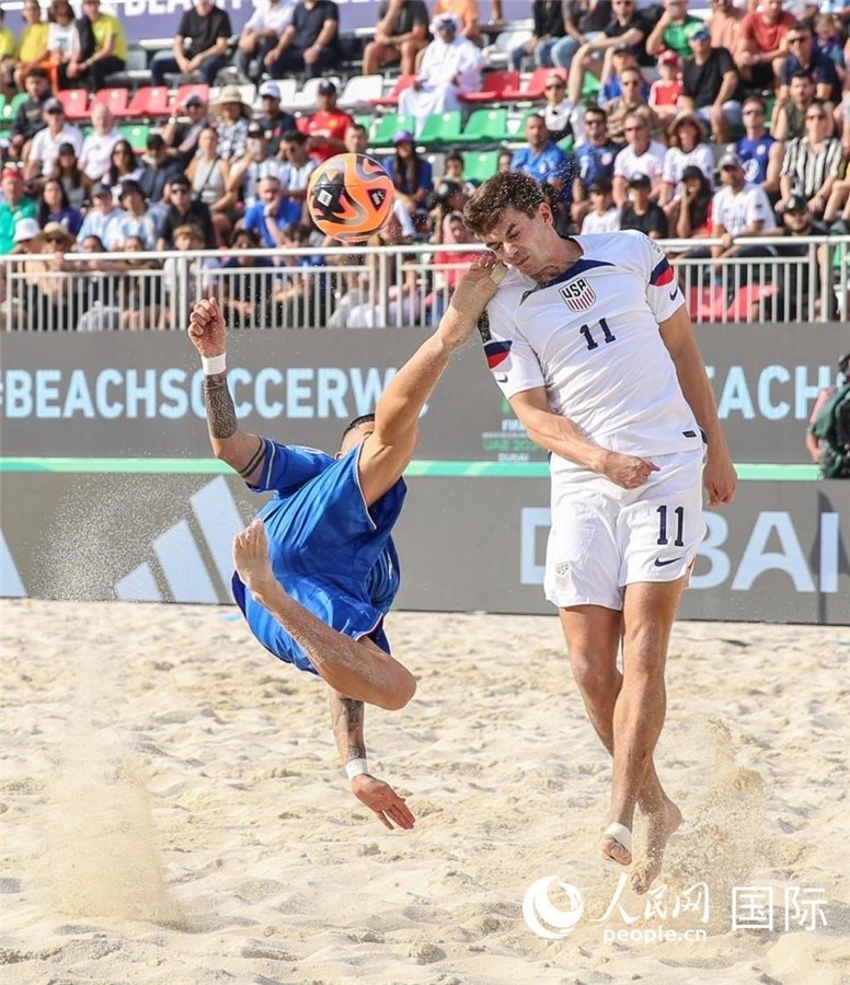 2月15日，意大利隊對陣美國隊。人民網(wǎng)塔里克·易卜拉欣攝