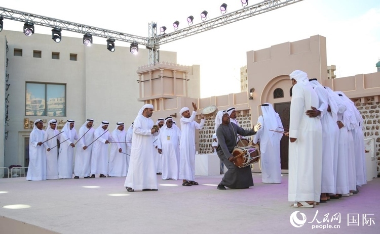 阿拉伯歌舞表演。人民網(wǎng) 塔里克·易卜拉欣攝