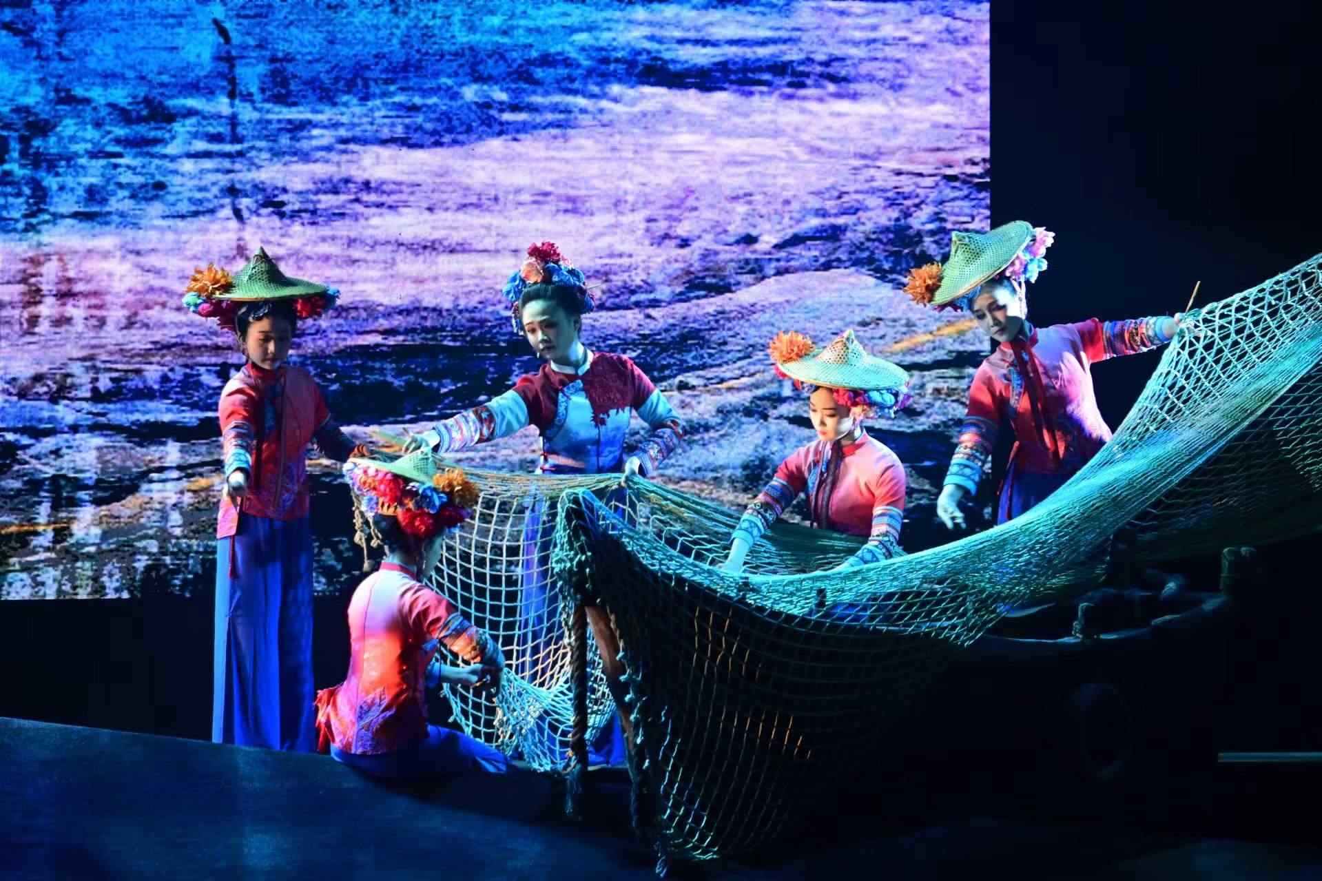 《圍頭新娘》劇照。泉州市高甲戲傳承中心供圖