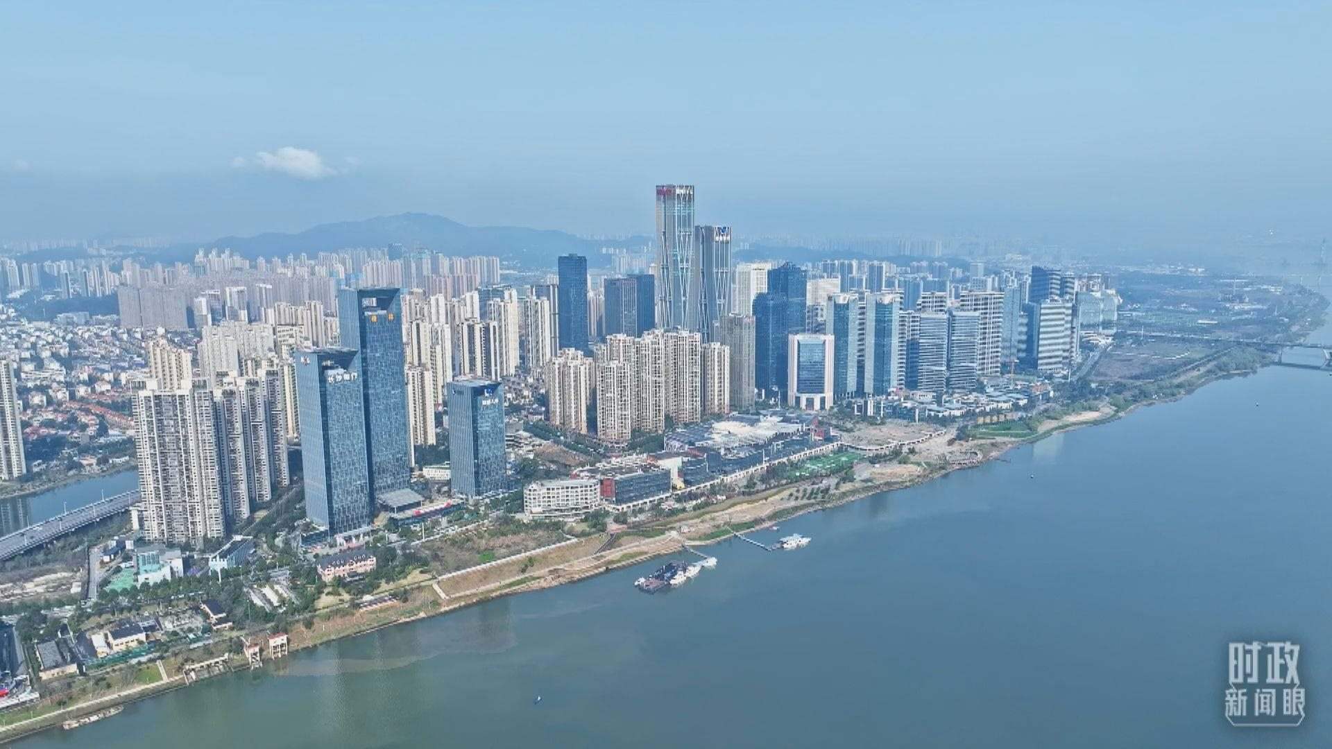 △俯瞰長沙。（總臺央視記者范凱拍攝）