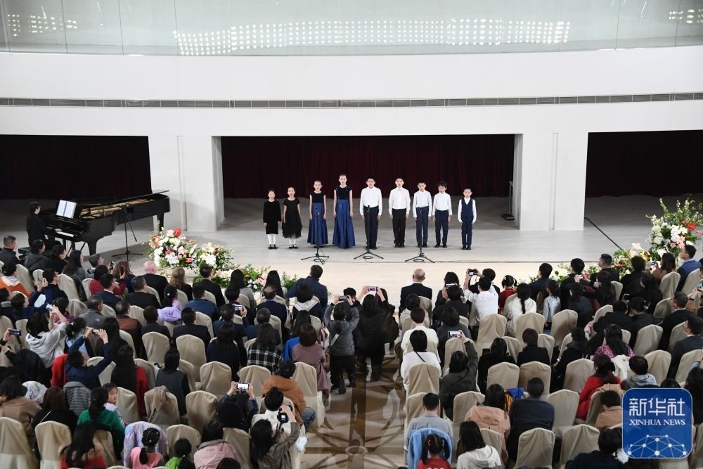 3月21日，金融街童聲合唱團在音樂會上演出。新華社記者 任超 攝