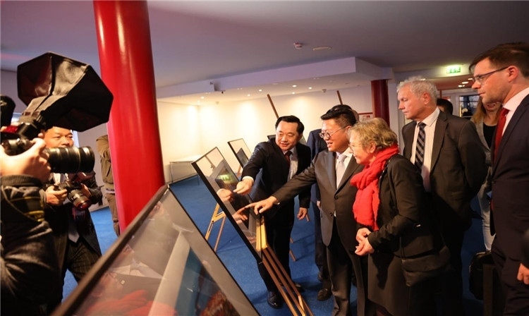 “絲路明珠--杜伊斯堡上海電影周”開幕。依琳攝