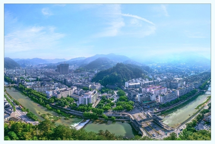 俯瞰景寧縣城。供圖 景寧縣委宣傳部