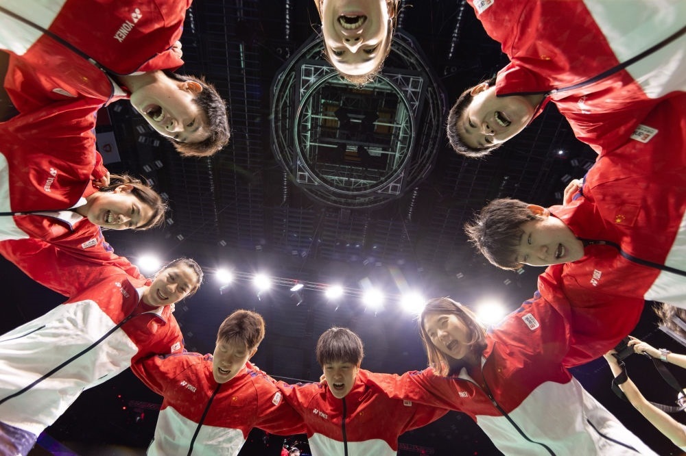 5月5日，中國(guó)隊(duì)在賽前互相鼓勵(lì)。新華社記者 江宏景 攝