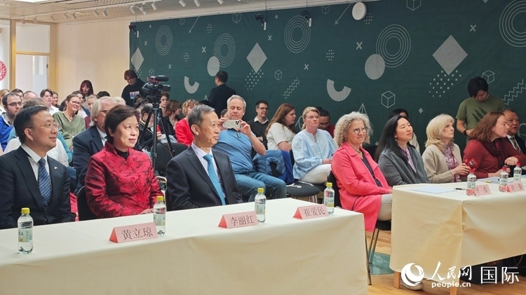 “漢語(yǔ)橋”瑞典賽區(qū)預(yù)選賽現(xiàn)場(chǎng)。人民網(wǎng)記者 殷淼攝