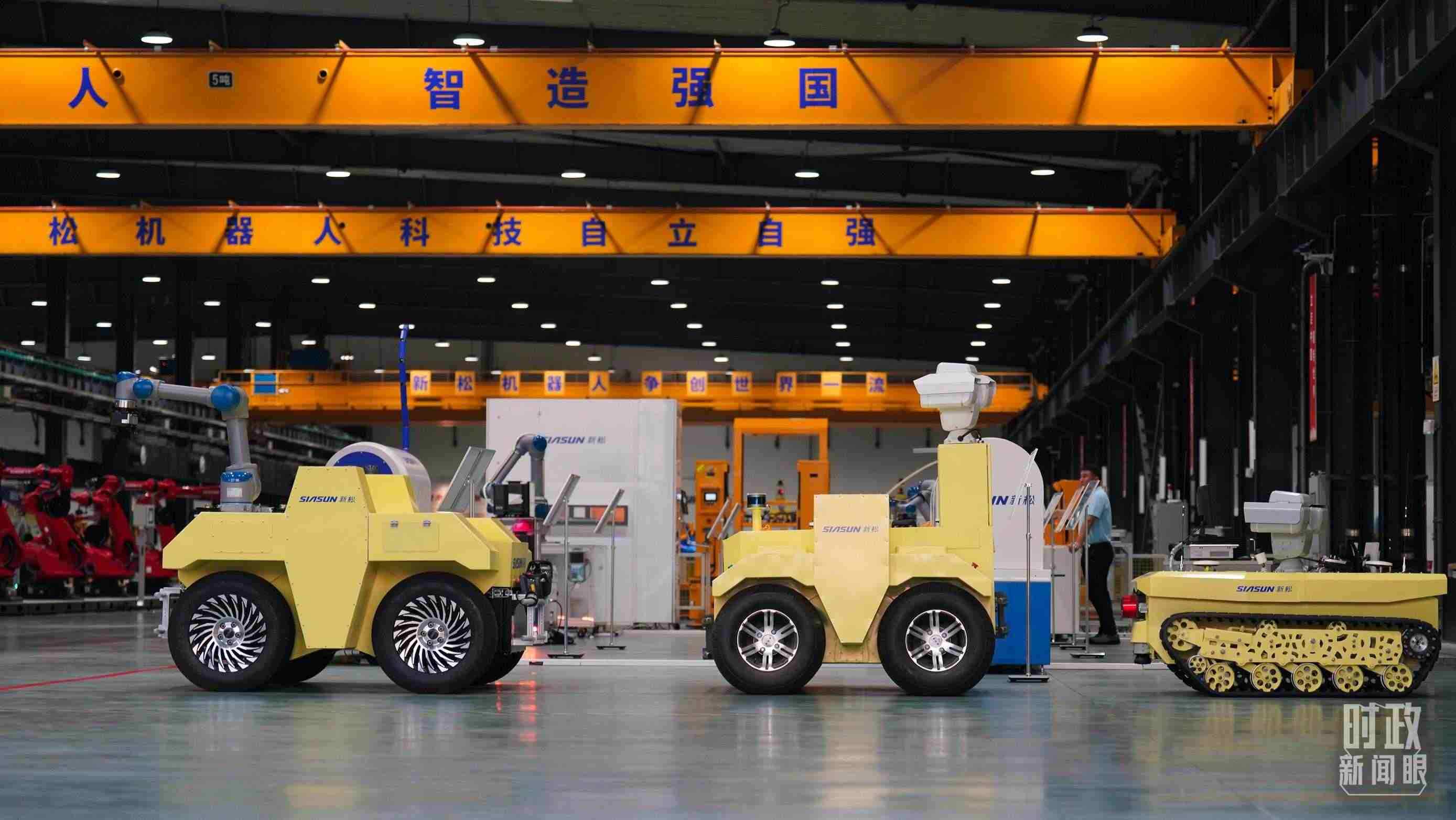 沈陽新松機器人自動化股份有限公司車間。2022年，習(xí)近平考察這家企業(yè)，強調(diào)必須走自主創(chuàng)新之路。（總臺國廣記者李晉拍攝）