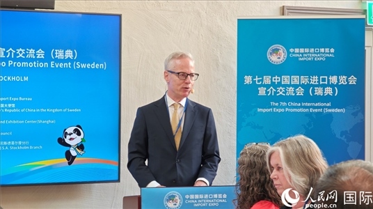 瑞典駐華大使歐思誠致辭。人民網(wǎng)記者 殷淼攝