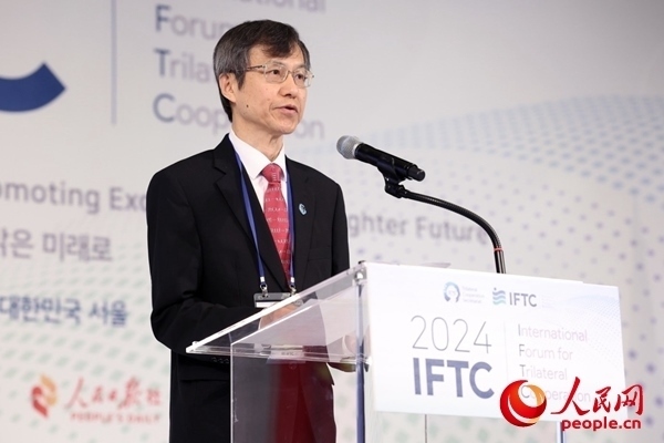 中日韓合作秘書處秘書長李熙燮致開幕辭。主辦方供圖