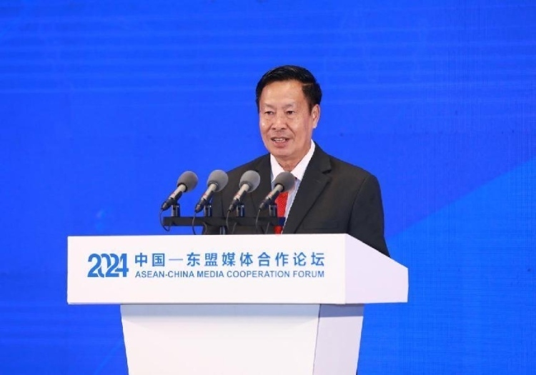 坡西·喬馬尼馮致辭。中國外文局供圖