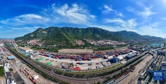 這是6月26日拍攝的中哈連云港物流合作基地（無人機(jī)照片）。新華社記者 季春鵬 攝