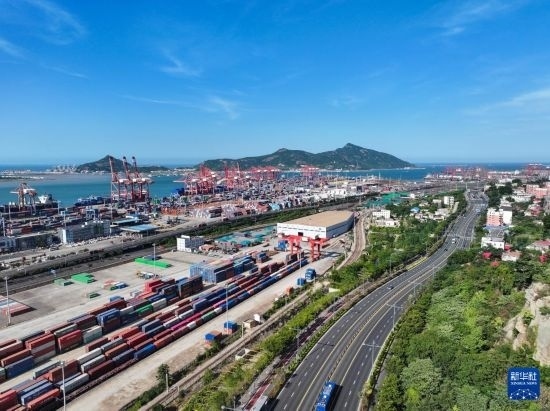 這是6月26日拍攝的中哈連云港物流合作基地（無人機(jī)照片）。新華社記者 季春鵬 攝