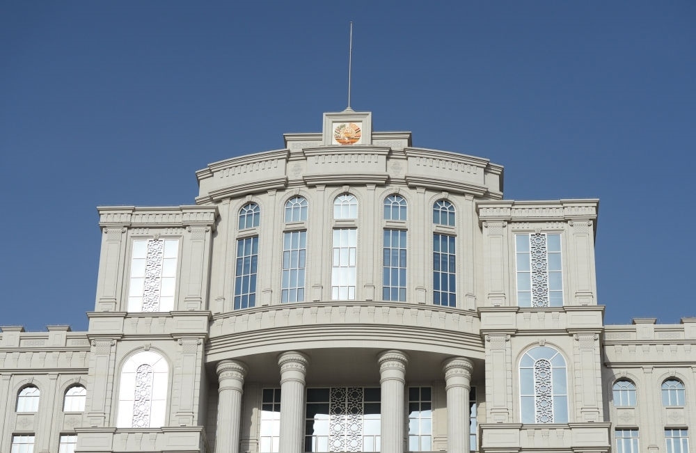 這是在杜尚別拍攝的塔吉克斯坦政府大樓。