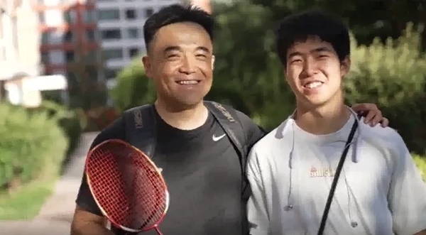 劉建波、劉傲寒父子。北航供圖