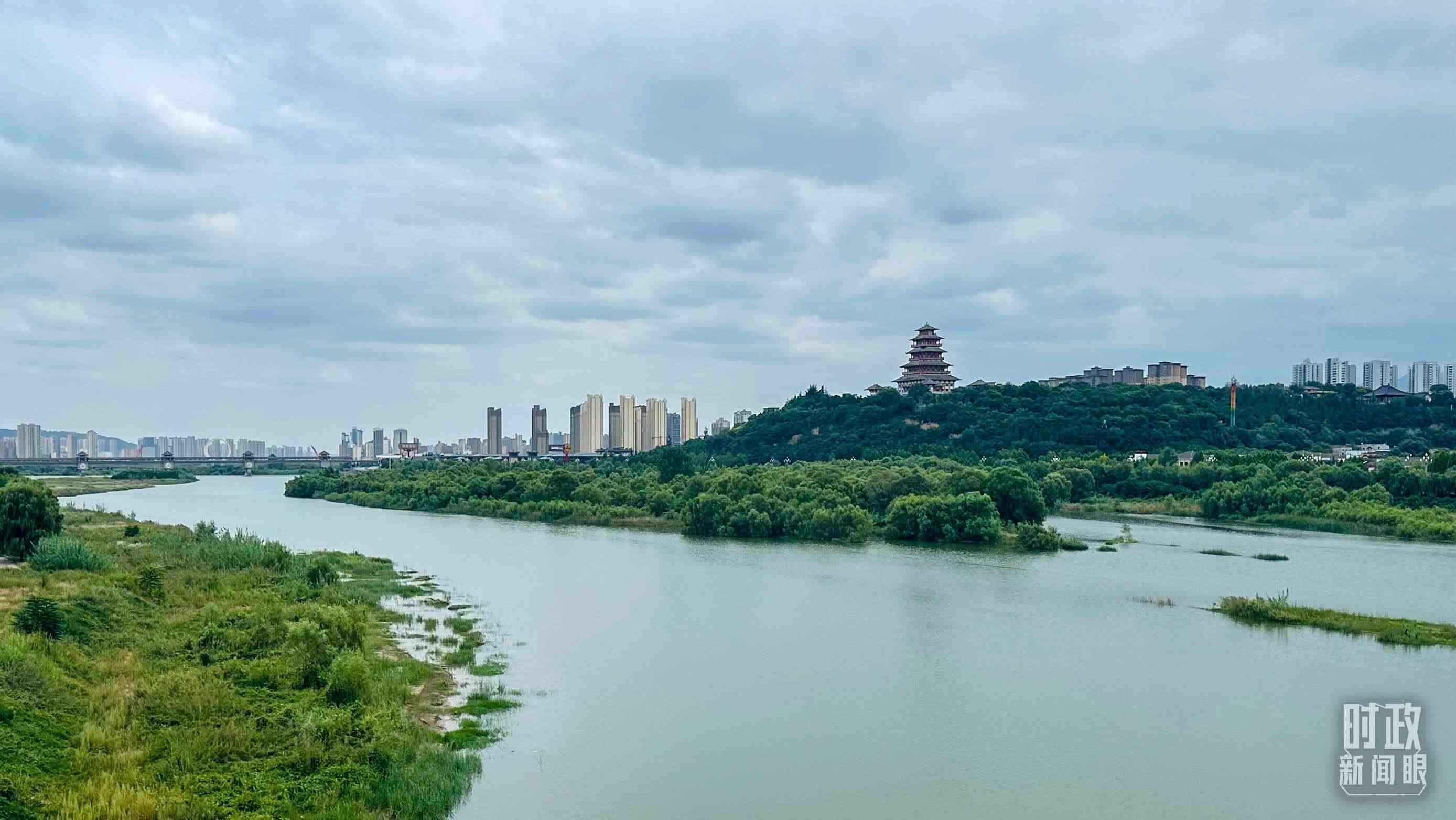 △ 渭河。（總臺(tái)央視記者范一鳴拍攝）