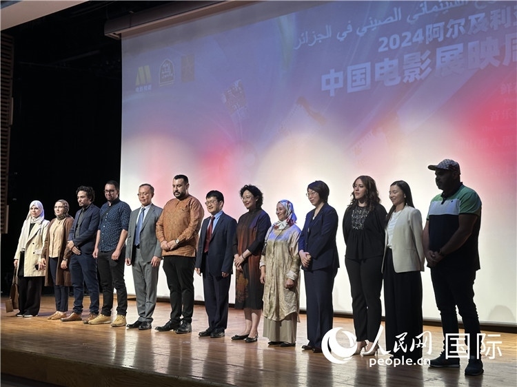 中阿兩國官員、電影行業(yè)從業(yè)者、媒體代表等出席開幕式 郝瑞敏攝