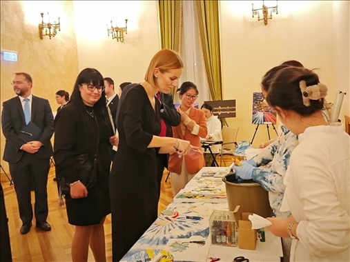 招待會(huì)現(xiàn)場(chǎng)。中國(guó)駐匈牙利大使館供圖