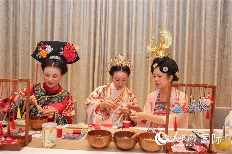 中國傳統(tǒng)文化展示。人民網(wǎng)記者任皓宇攝