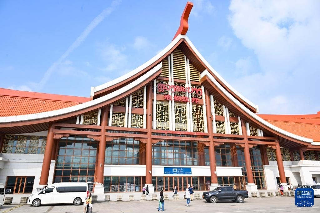 這是10月12日在老撾拍攝的瑯勃拉邦車站。新華社記者 程一恒 攝