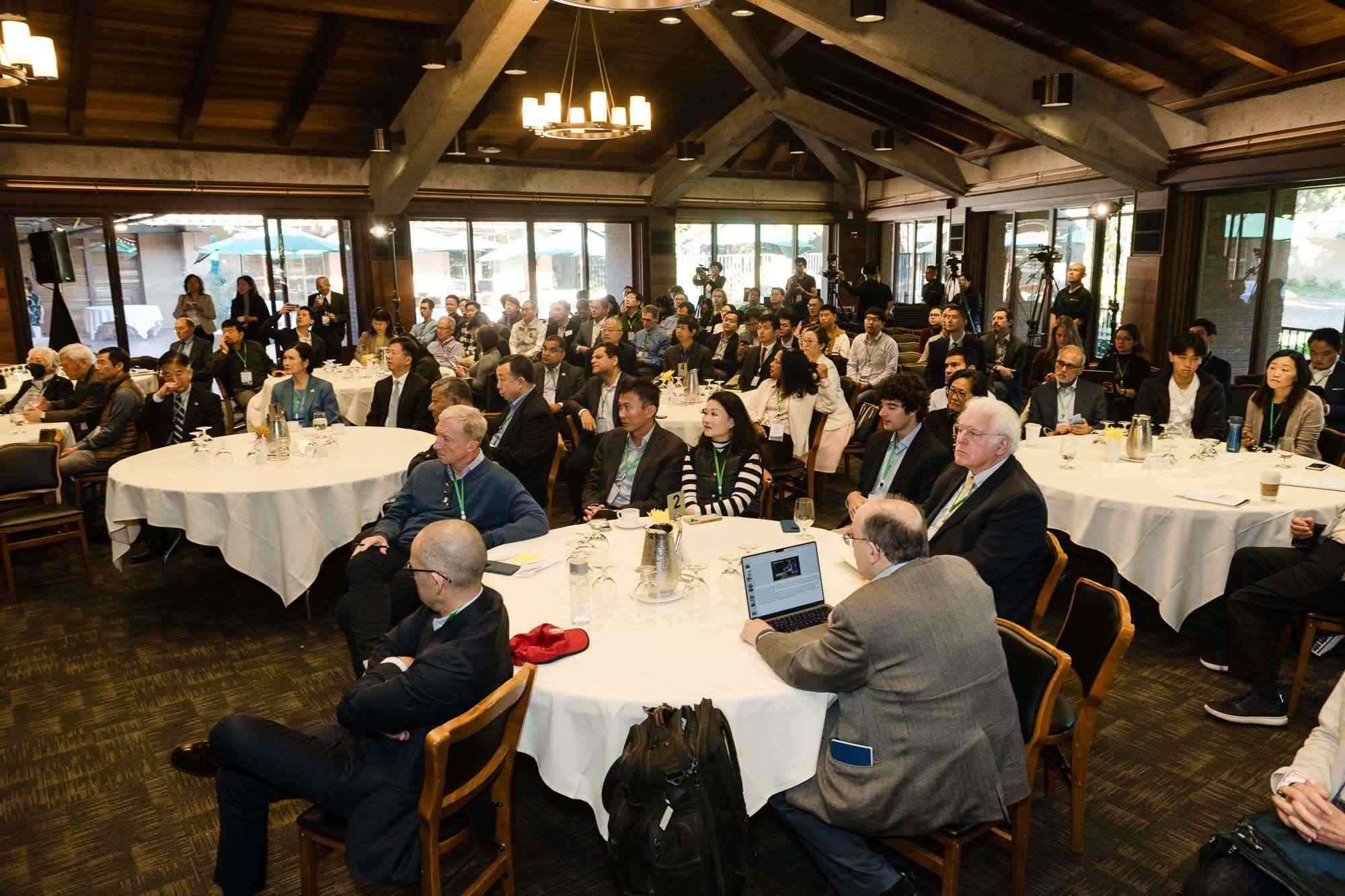 峰會現(xiàn)場。馮超攝