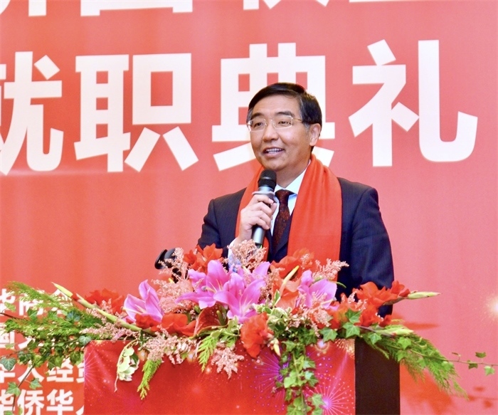 中國(guó)駐比利時(shí)大使費(fèi)勝潮出席比利時(shí)浙江籍僑團(tuán)聯(lián)盟第二屆主席團(tuán)就職典禮并致辭。比利時(shí)浙江籍僑團(tuán)聯(lián)盟供圖