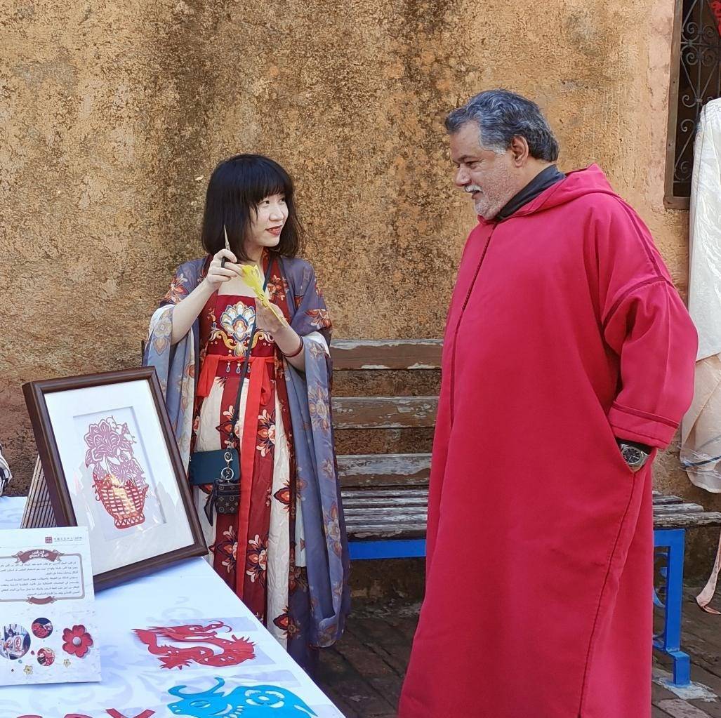 中國文化產(chǎn)品介紹。拉巴特中國文化中心供圖