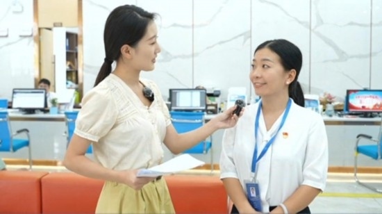 直播現(xiàn)場(chǎng)。海南省營(yíng)商廳供圖